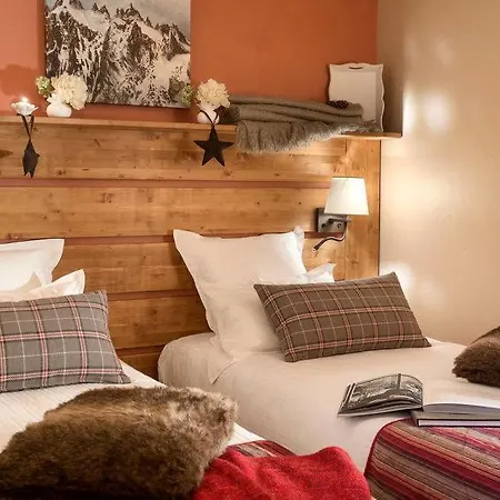 Les Menuires Sleeps 8 Pool Wifi