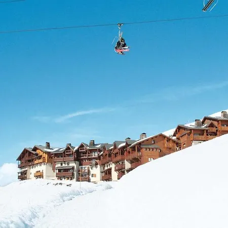 Les Menuires Sleeps 8 Pool Wifi Сен-Мартен-де-Бельвиль